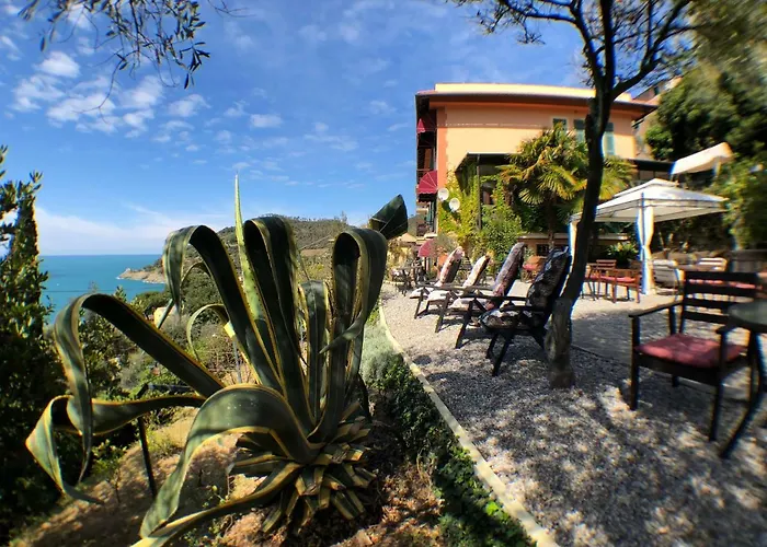 Belvedere فندق 3*