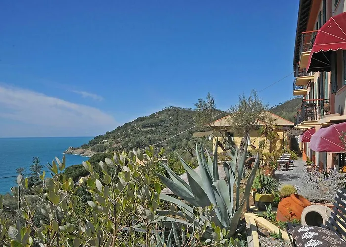 Belvedere Otel 3*